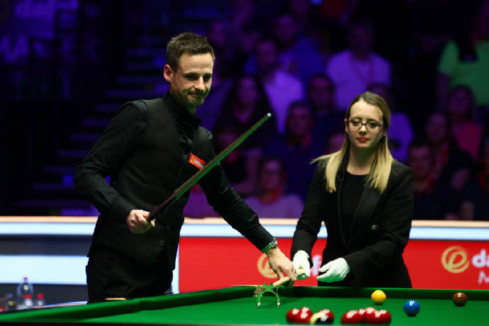 并且重视长 并且重视长