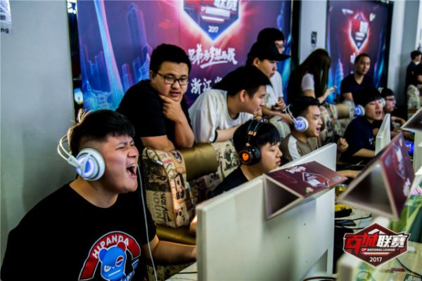 顽强的拼搏 顽强的拼搏