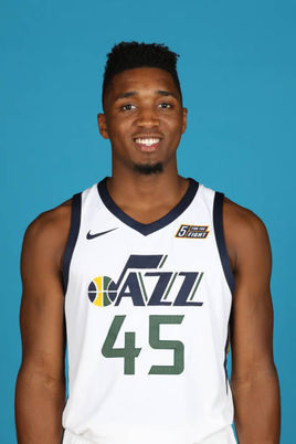 更揭示了足 更揭示了足