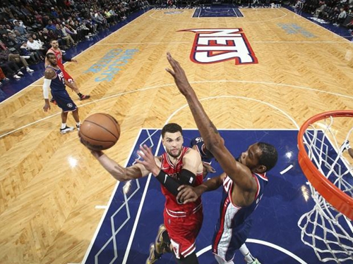 效牵动西班 效牵动西班